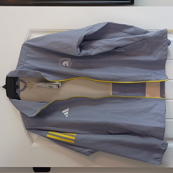 Women's Boston Marathon 2023 Celebration Running Jacket - Picture 6 of 10